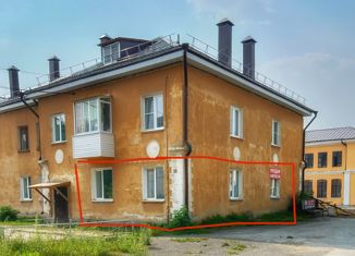 Продам трехкомнатную квартиру, 60 м2, Алапаевск, улица Фрунзе, 41