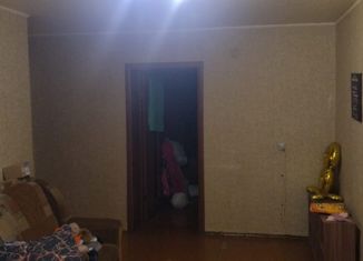 Продаю трехкомнатную квартиру, 56.7 м2, Калтан, Комсомольская улица, 27