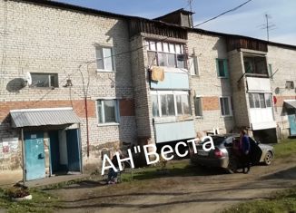 Продаю 3-ком. квартиру, 68 м2, посёлок Барзас, улица станция Барзас, 2