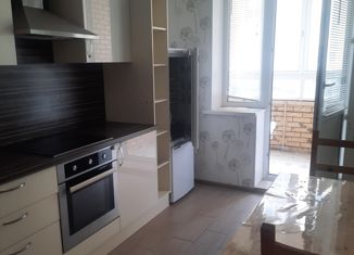 Продам 1-ком. квартиру, 40 м2, Балабаново, Южная улица, 2В