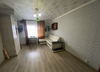 Продажа трехкомнатной квартиры, 70.7 м2, Новодвинск, улица 50-летия Октября, 9