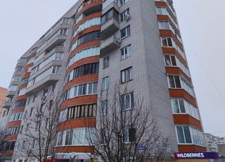 Продаю однокомнатную квартиру, 41.1 м2, Железногорск, улица Энтузиастов, 9