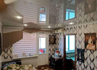 Продается 4-ком. квартира, 61 м2, Новотроицк, улица Марии Корецкой, 20