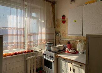 Продается двухкомнатная квартира, 47.6 м2, Сухиничи, улица Ленина, 87