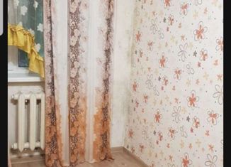 Продам 1-ком. квартиру, 11 м2, Иркутск, Свердловский округ, бульвар Рябикова, 11Б