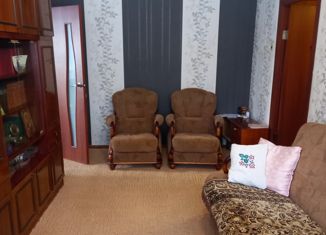 Продам 3-комнатную квартиру, 54.1 м2, Карабаново, Садовая улица, 5