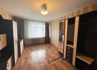 Продажа комнаты, 180 м2, Тихвин, 5-й микрорайон, 41к2