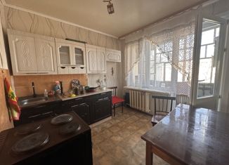 Трехкомнатная квартира на продажу, 67.96 м2, Забайкальский край, 4-й микрорайон, 476