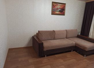 Продаю двухкомнатную квартиру, 50 м2, посёлок Новинки, Центральная улица, 21