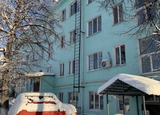 Продается двухкомнатная квартира, 31.3 м2, Красноуфимск, улица Сухобского, 34