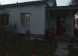 Продается трехкомнатная квартира, 82 м2, село Лозовое, Садовая улица, 5