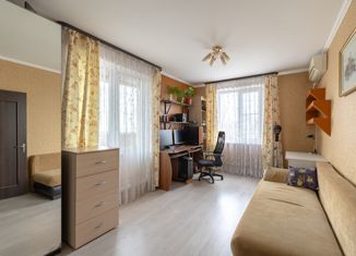 Продаю двухкомнатную квартиру, 47 м2, Москва, Симферопольский бульвар, 9кБ, Симферопольский бульвар