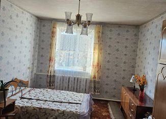 Продается четырехкомнатная квартира, 97 м2, поселок Воронцовка, улица Мичурина, 8