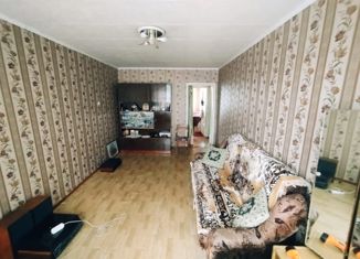 Продаю 2-комнатную квартиру, 47.7 м2, Ленинск-Кузнецкий, улица Григорченкова, 31