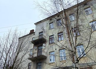 3-комнатная квартира на продажу, 74.3 м2, Ленинградская область, проспект Ленина, 7