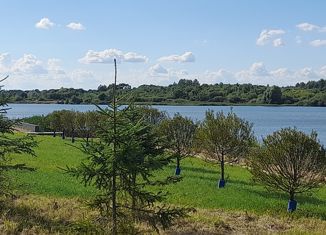 Продаю участок, 52 сот., деревня Высокино, Набережная улица