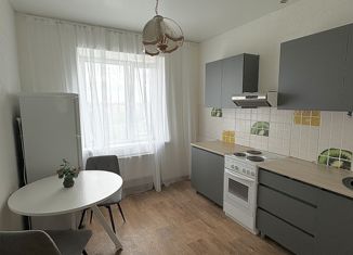 Двухкомнатная квартира на продажу, 64 м2, посёлок Солнечный, Таёжная улица, 4/1