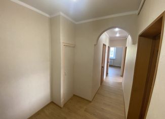 Продается двухкомнатная квартира, 61.9 м2, Брянск, Болховская улица, 61