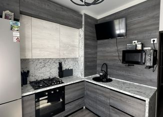 Продам 2-ком. квартиру, 55.1 м2, Салават, улица Дзержинского, 8