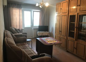 Продаю 3-комнатную квартиру, 57 м2, Хабаровск, улица Калараша, 5