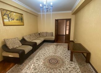 Продается двухкомнатная квартира, 80 м2, Махачкала, улица Джамалутдина Атаева, 24Бк2, Кировский район