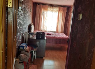 Продается трехкомнатная квартира, 59 м2, поселок городского типа Карымское, Ленинградская улица, 34