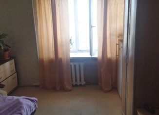 Продаю 1-ком. квартиру, 35.4 м2, Ишимбай, проспект Ленина, 2