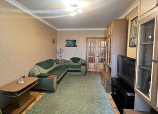 Продаю двухкомнатную квартиру, 52.3 м2, Элиста, 8-й микрорайон, 29, 8-й микрорайон