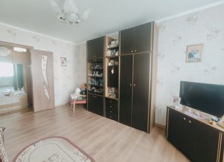 Продам 3-ком. квартиру, 65 м2, Смоленск, улица Лавочкина, 54Б