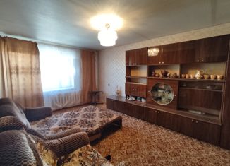 Продажа 1-ком. квартиры, 34 м2, Балашов, Народная улица, 34