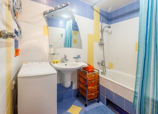 Продается 3-комнатная квартира, 93.9 м2, Йошкар-Ола, улица Анциферова, 48, микрорайон Предзаводской