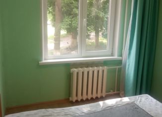 Продам 3-комнатную квартиру, 49 м2, Ижевск, улица Ворошилова, 87