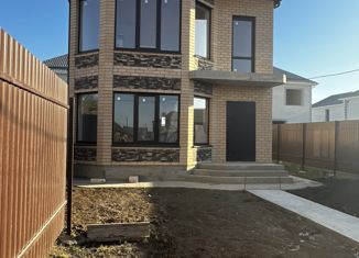 Продам дом, 135 м2, Краснодар, микрорайон Россинского, бульвар Адмирала Пустошкина