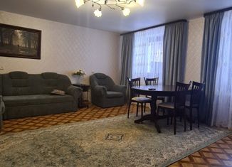 Продажа 4-комнатной квартиры, 113 м2, Новотроицк, Советская улица, 82