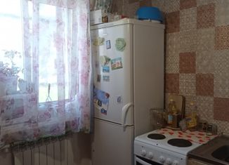 Продажа трехкомнатной квартиры, 52.3 м2, село Томичи, Строительная улица, 3
