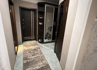 Сдаю в аренду двухкомнатную квартиру, 47 м2, Каспийск, Советская улица, 8