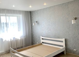 Продаю 2-комнатную квартиру, 53.3 м2, Боровичи, Вышневолоцкая улица, 43