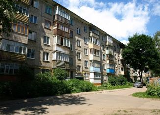 Продается трехкомнатная квартира, 59 м2, Чебоксары, Хевешская улица, 27, Ленинский район