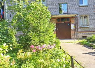 Продам 1-ком. квартиру, 32 м2, Санкт-Петербург, Костромской проспект, 38, Костромской проспект