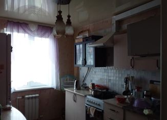Продается 3-комнатная квартира, 55.6 м2, село Петрокаменское, улица Бажова, 7