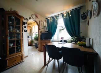 Продажа 4-комнатной квартиры, 62.7 м2, Москва, улица Габричевского, 8к2, станция Щукинская