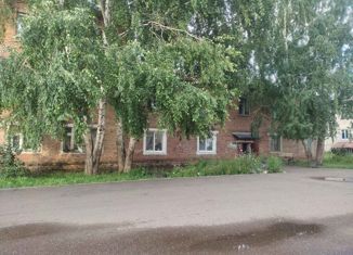 Продается 1-комнатная квартира, 42 м2, Мелеуз, площадь Лесокомбината, 2