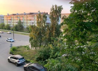 Продаю трехкомнатную квартиру, 66 м2, Балахна, улица Дзержинского, 3