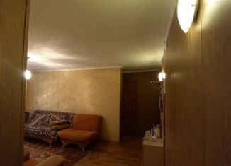 Продаю 3-комнатную квартиру, 60 м2, Кемеровская область, улица 40 лет ВЛКСМ, 116А