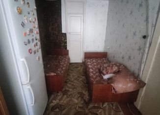 Продаю 2-комнатную квартиру, 44.5 м2, Барнаул, улица Антона Петрова, 200