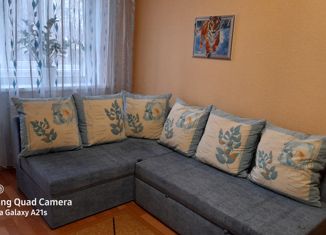 Продается четырехкомнатная квартира, 61.4 м2, Лениногорск, улица Суворова, 4
