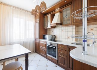 Продаю 3-комнатную квартиру, 62.1 м2, Новосибирск, метро Золотая Нива, улица Адриена Лежена, 18/1