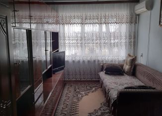 2-комнатная квартира на продажу, 41.7 м2, Приморский край, улица Михаила Личенко, 31