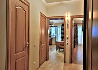 Продается однокомнатная квартира, 43 м2, Санкт-Петербург, улица Белы Куна, 1к2, метро Международная