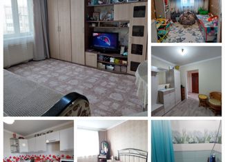 Продам трехкомнатную квартиру, 60 м2, поселок городского типа Ясногорск, Солнечный микрорайон, 1